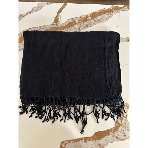 Cejon Scarf Black Tassel Hem Shawl Wrap Rayon OS Winter Comfortcore - Picture 5 of 7